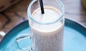 Фирменный рецепт от «Формулы еды»: горячий шоколад с топленым молоком